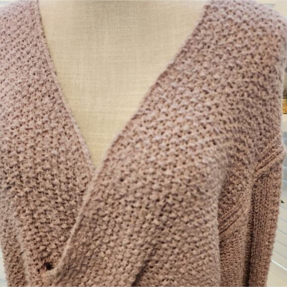 FREE PEOPLE COCO V NECK SWEATER SIZE XS (OVERSIZED) - Picture 5 of 9